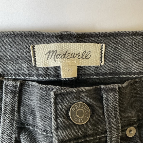 Madewell High-Rise Boy Shorts in Faded Black Button-Through Edition - Picture 6 of 8